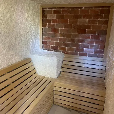 33 Luxury&spa Apartment *